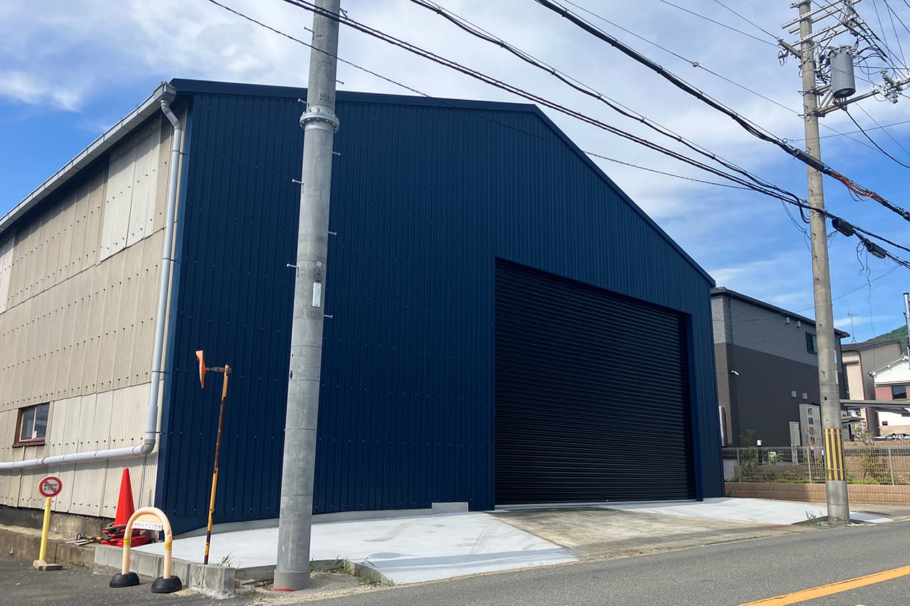 A-FACTORYの外観